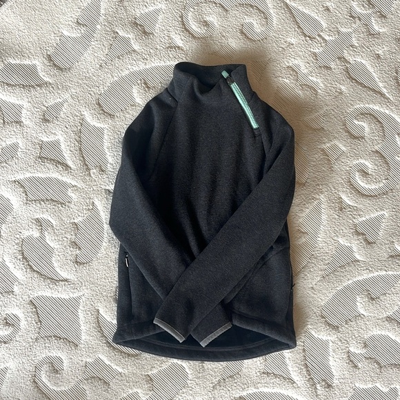 Athleta Girl Cozy Karma Wrap - Picture 2 of 8